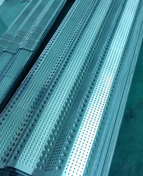 安平县豪冠制网厂提供的泰安不锈钢冲孔网|镀锌冲孔